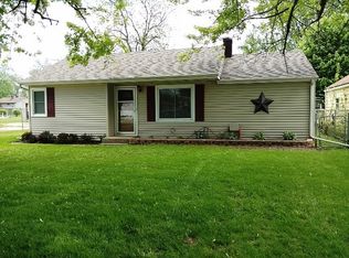 429 Superior Ave, Machesney Park, IL 61115