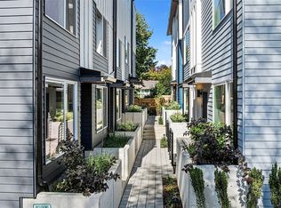 2527 29th Ave S #C, Seattle, WA 98144