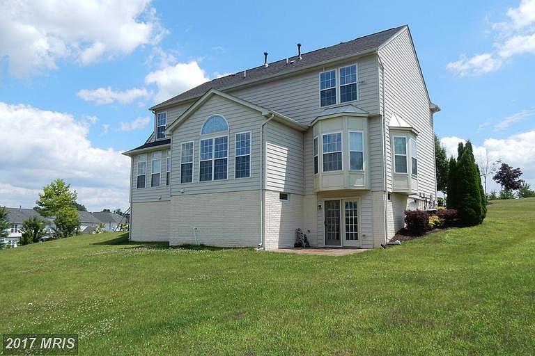 2nd image of 627 Wyndstar Cir