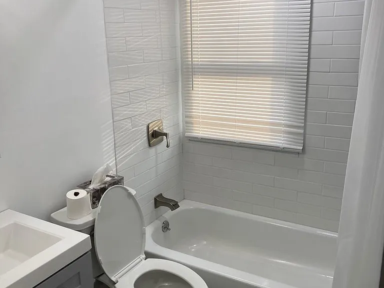 36 Oneida Ave — Photo 18