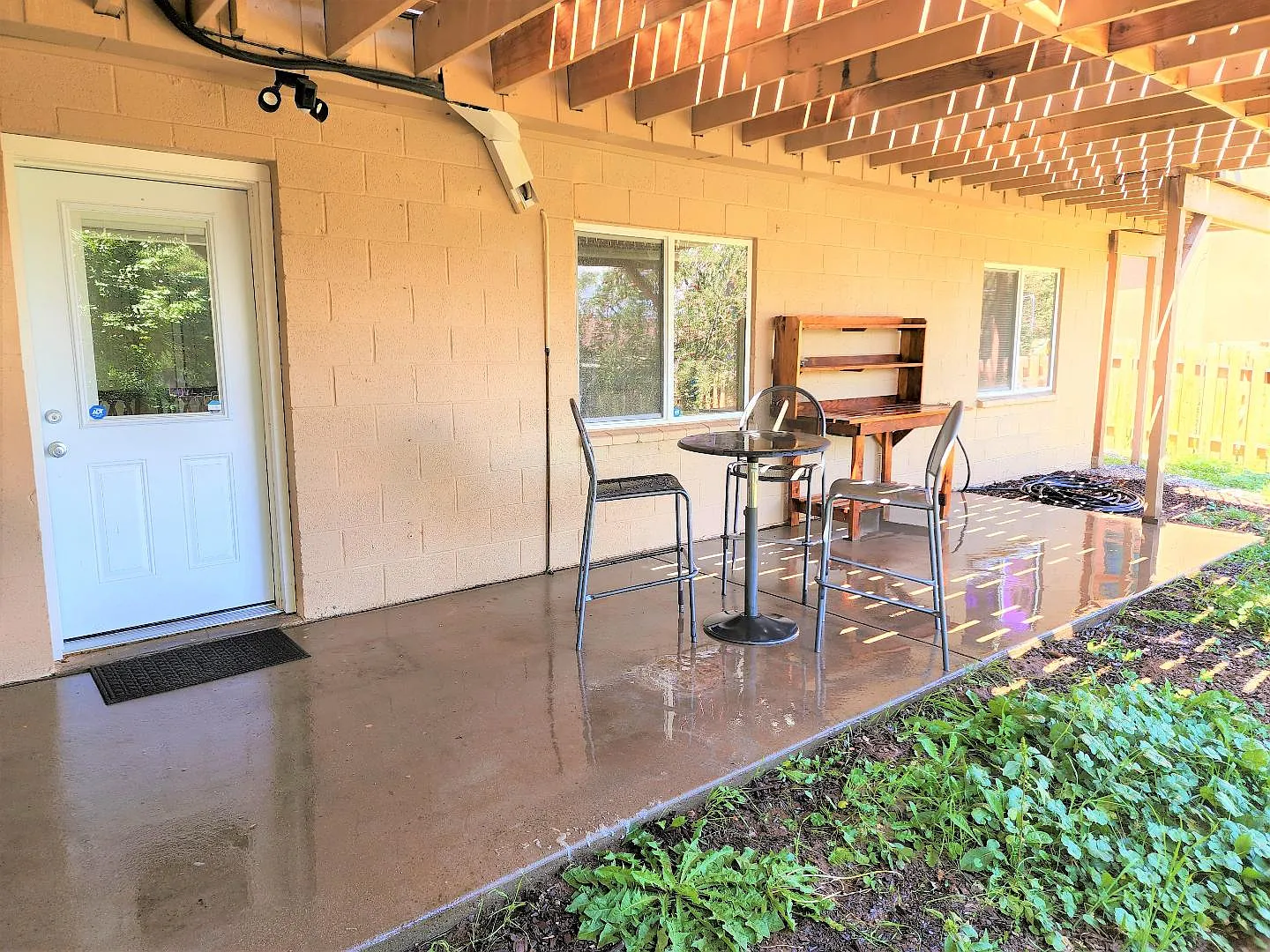 1896 Camino Manzana — Photo 3