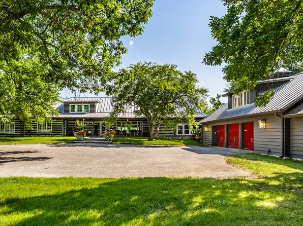 9102 W 82nd St, Indianapolis, IN 46278