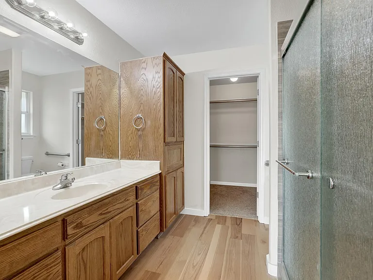 2116 Bentwood Dr — Photo 18