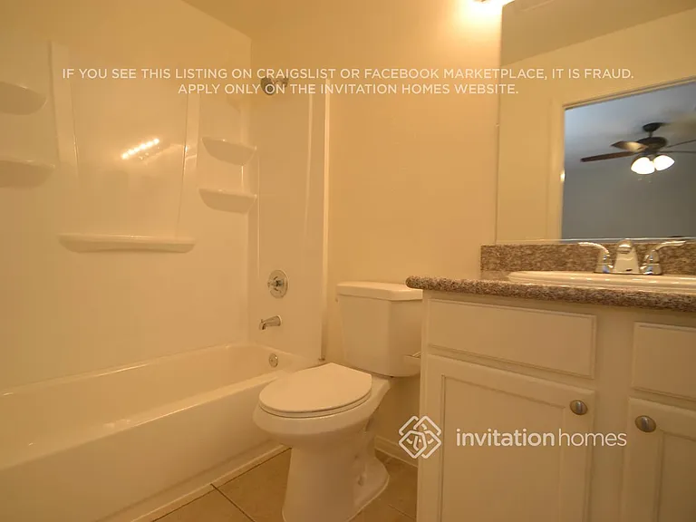 625 Blue Yucca St — Photo 10
