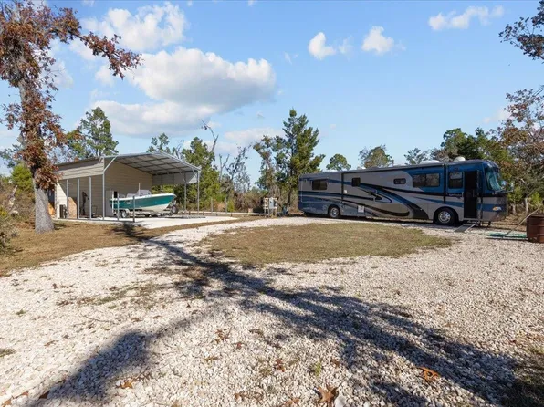 15752 Shell Dr, Perry, FL 32348