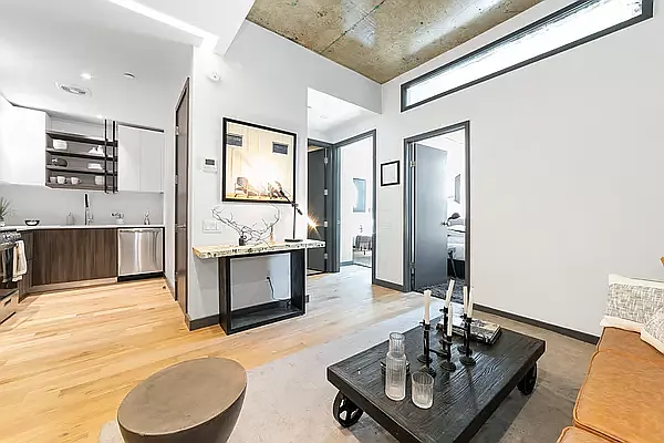 Rented by MNS | media 19