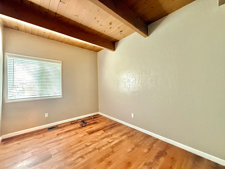 129 Saint Andrews Dr — Photo 5