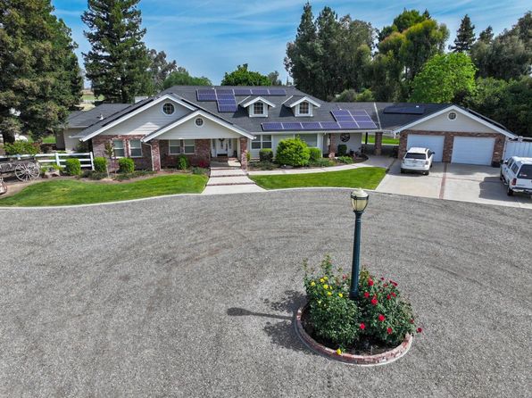 12444 E Paul Ave, Clovis, CA 93619