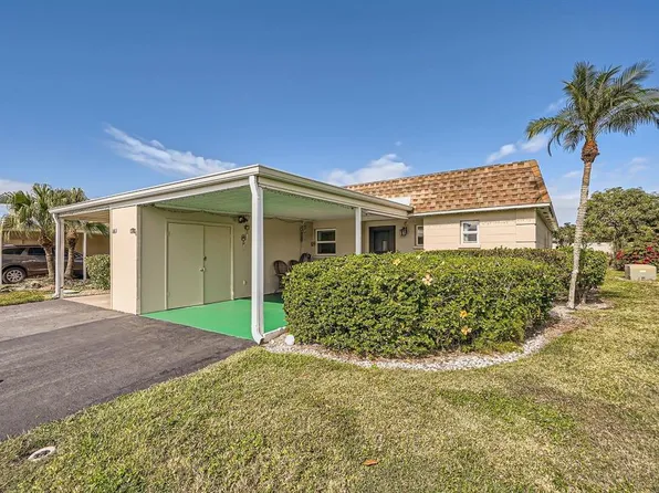 665 Park Cir #58, Bradenton, FL 34207