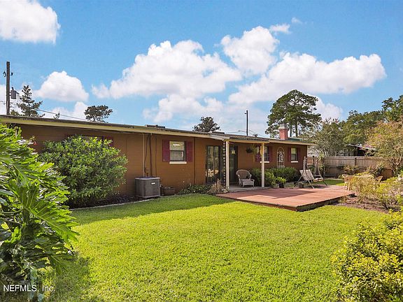 4th image of 2423 Hirsch Ave Unit No 0 Lot 1