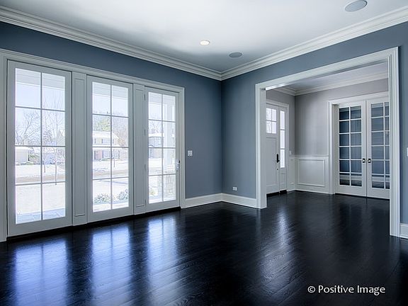 5th image of 5400 Lawn Ave