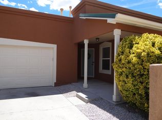 6989 Golden Mesa, Santa Fe, NM 87507