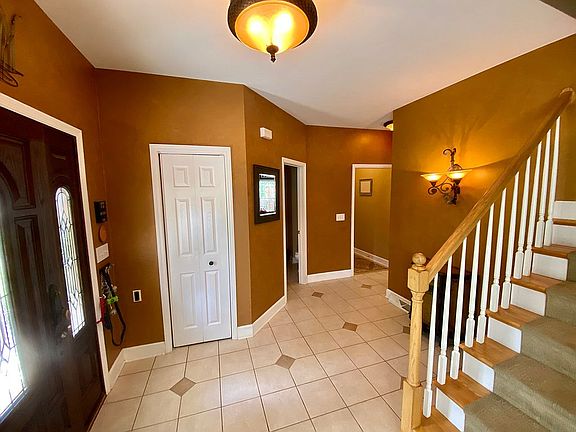 4th image of 15 Liberty Way