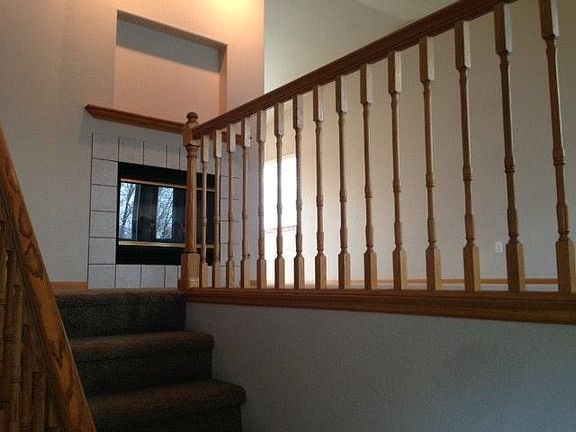 5th image of 879 Welch Ave