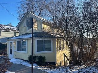 472 3rd St, Excelsior, MN 55331