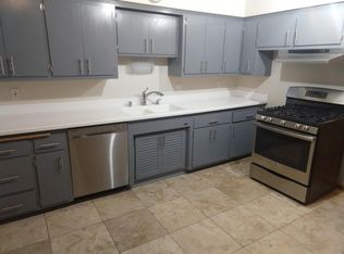 4529 N Larkin St, Milwaukee, WI 53211