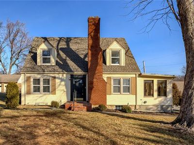 222 NE 43rd St, Kansas City, MO, 64116
