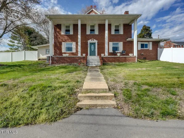 1540 Bloomingdale Rd, Kingsport, TN 37660