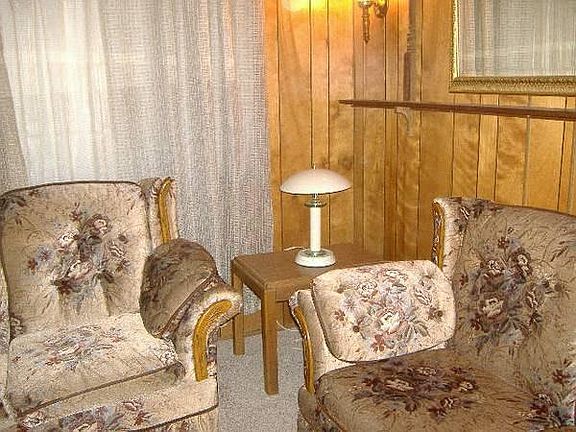 4th image of 7233 Sunview Dr APT A