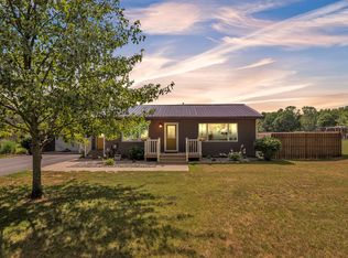 2672 S Derby Rd, Sidney, MI 48885