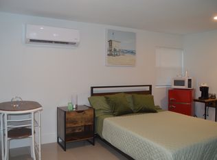 6841 Simms St, Hollywood, FL 33024