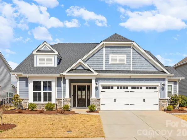 7004 Kingfisher Way, Belmont, NC 28012