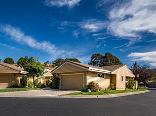 27 Peacock Ct, San Rafael, CA 94901