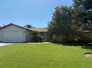 5811 Laurel Canyon Dr, Bakersfield, CA 93313