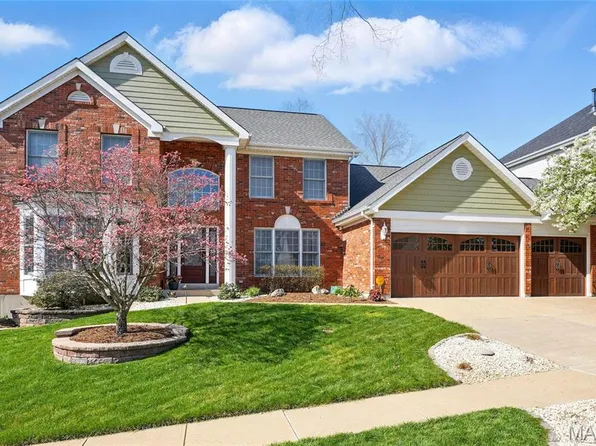 13456 Sunset Meadows Ln, Saint Louis, MO 63128