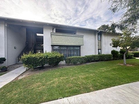3rd image of 8633 Portola Ct Unit 17