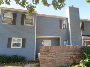 6022 NW 54th Pl, Warr Acres, OK 73122
