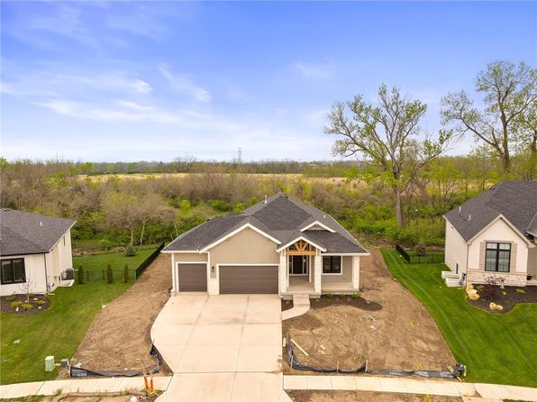 24182 W 91st Ter, Lenexa, KS 66227