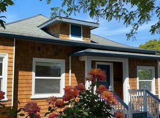 1115 Orchard St, Santa Rosa, CA 95404