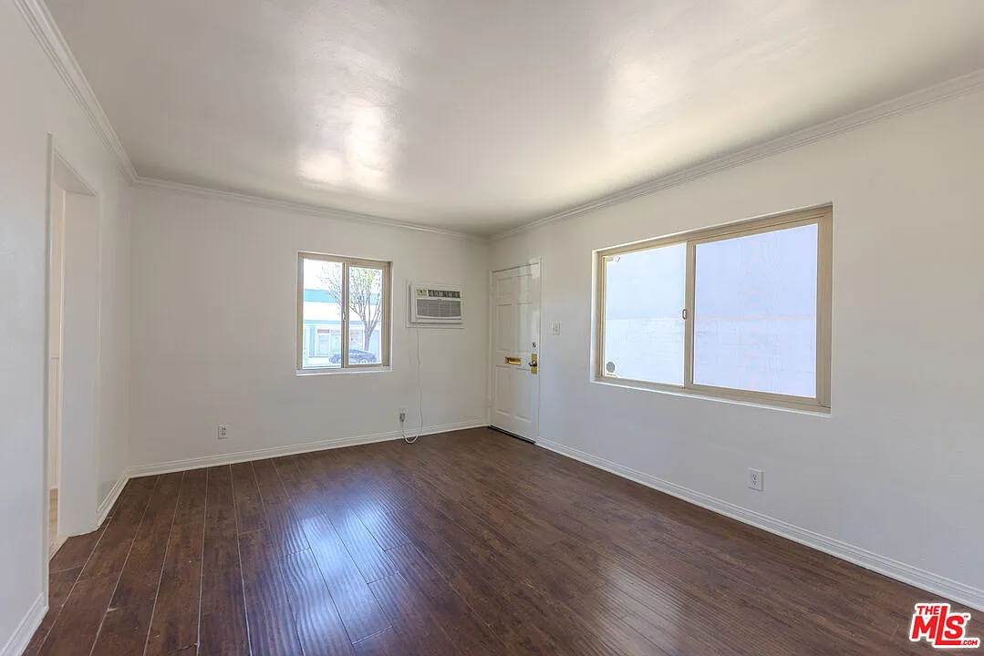 1 bed, 1.0 bath, 600 sqft, $1,995 — Photo 4