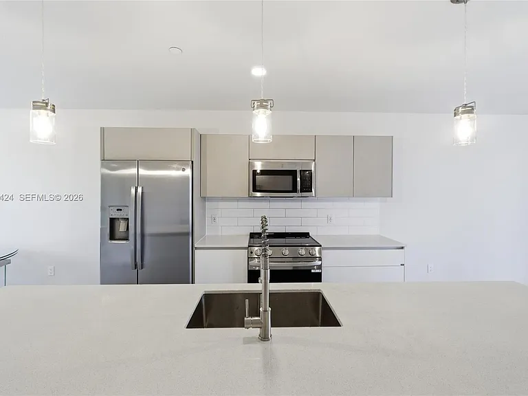 2505 NE 193rd St #4215 — Photo 8