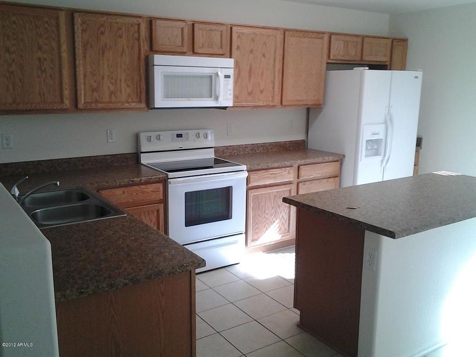2nd image of 10959 W Mariposa Dr