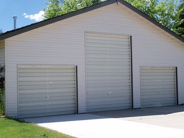 2nd image of 506 Buena Vista Dr