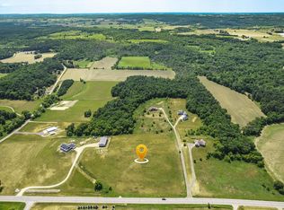 E4929 County Road V, La Valle, WI 53941