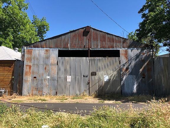2nd image of 3263 7th Ave