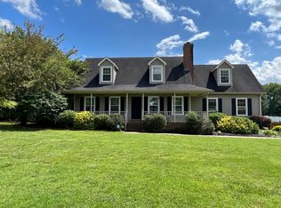 5215 Windrow Rd, Rockvale, TN 37153