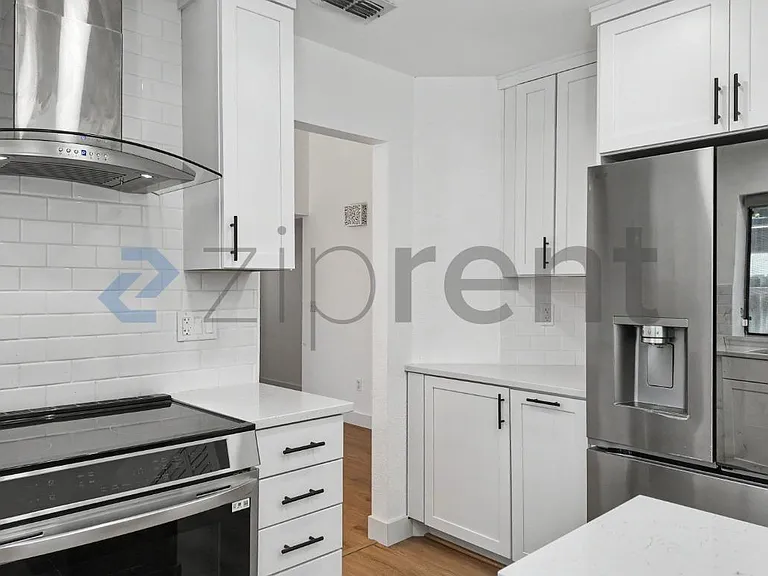 691 Cutting Way — Photo 23