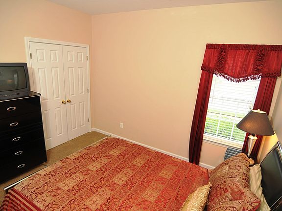 2nd image of 925 Bending Pine Ln