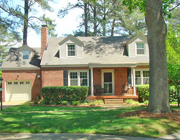 2nd image of 151 Ridgeley Cir