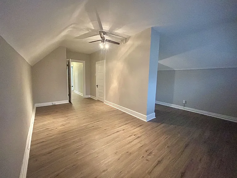 2308 Highland Ave #3 — Photo 8