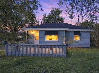 924 E Glenwood Dyer Rd, Glenwood, IL 60425