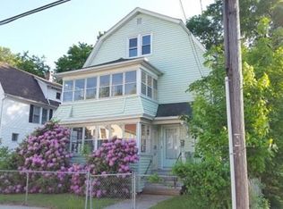 90 Groveland St, Springfield, MA 01108