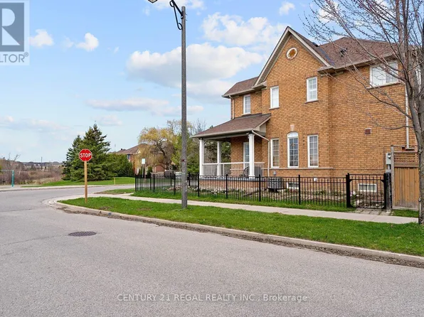 664 Fred McLaren Blvd, Markham, ON L6E 1J3