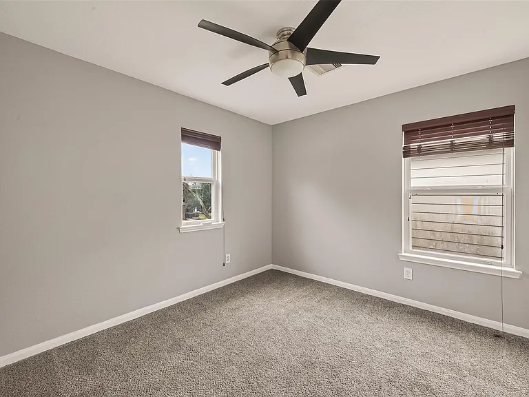 18302 Walden Gate Ln — Photo 26