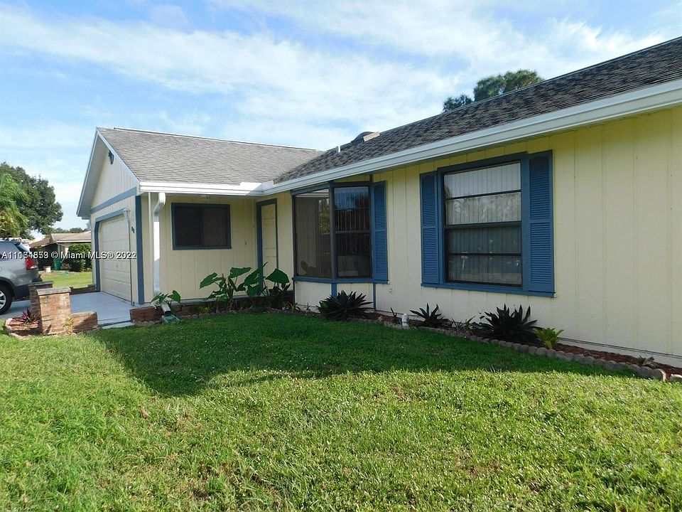 1st image of 612 SE Crescent Ave