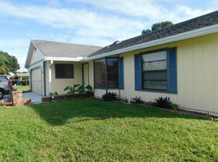 612 SE Crescent Ave, Port Saint Lucie, FL 34984